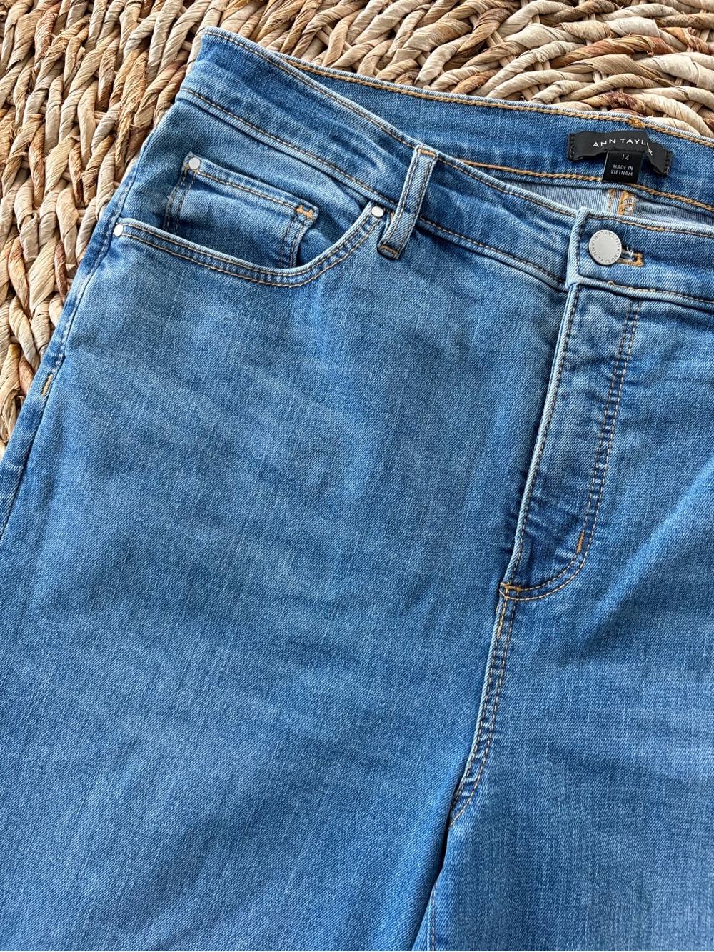 Ann Taylor Mid Rise Bootcut Jean - Picture 9 of 15